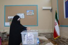 Iranians in Azerbaijan voting at Iran's presidential election (PHOTO)