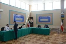 Iranians in Azerbaijan voting at Iran's presidential election (PHOTO)