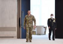 President Ilham Aliyev meets with leadership and a group of military personnel of Azerbaijani Army on Armed Forces Day (PHOTO)