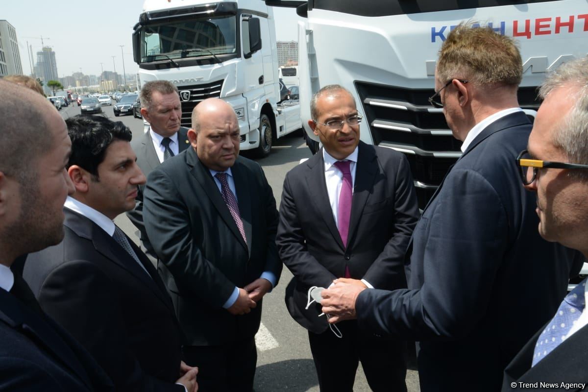 Russia’s KAMAZ, Azerbaijan’s Ganja Automotive Plant sign memorandum (PHOTO)