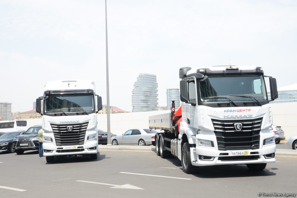 Russia’s KAMAZ, Azerbaijan’s Ganja Automotive Plant sign memorandum (PHOTO)