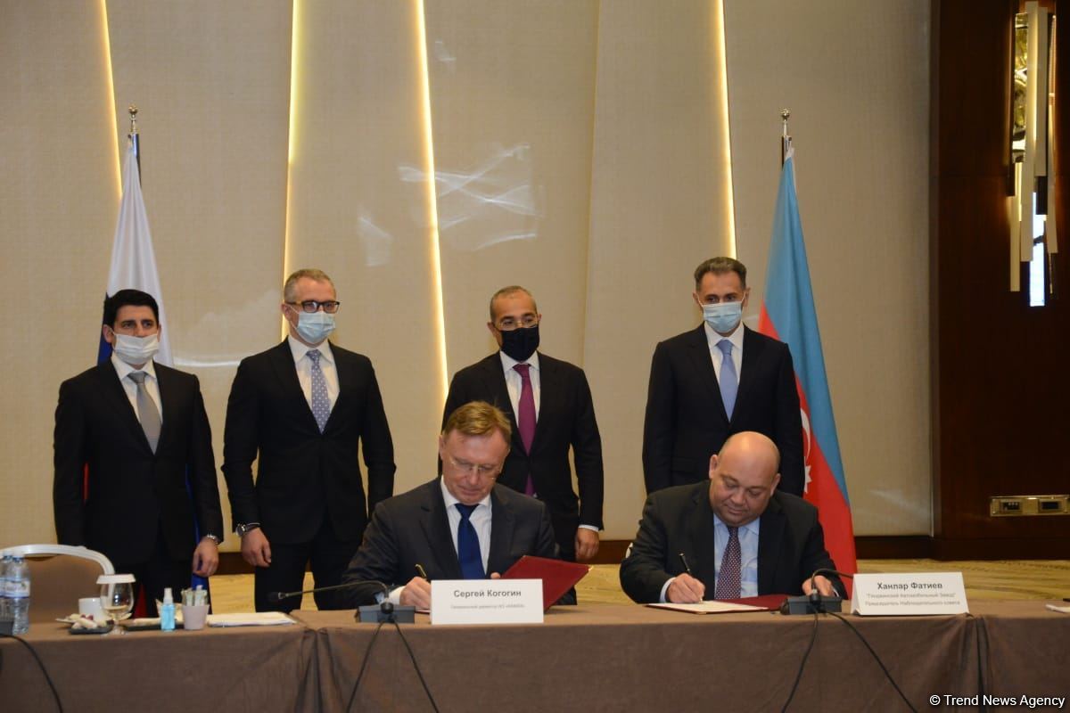 Russia’s KAMAZ, Azerbaijan’s Ganja Automotive Plant sign memorandum (PHOTO)