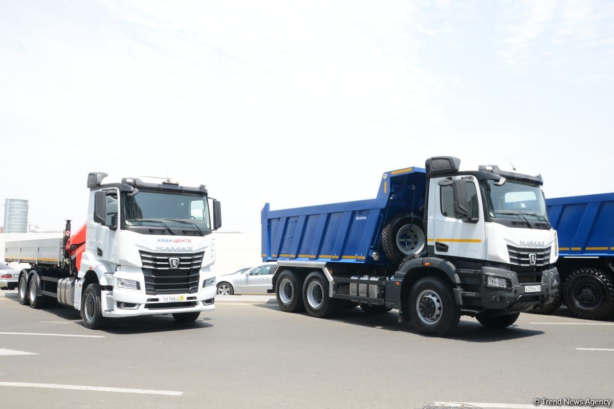 Russia’s KAMAZ, Azerbaijan’s Ganja Automotive Plant sign memorandum (PHOTO)