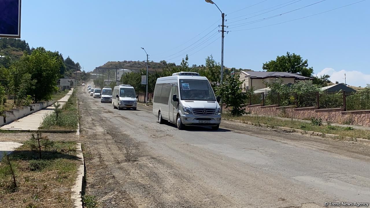 Azerbaijanis living abroad arrive in Shusha (PHOTO)