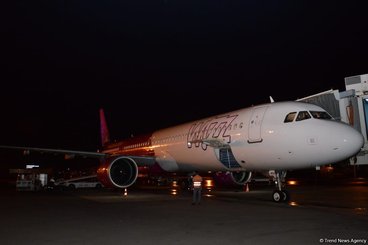 Wizz Air Abu Dabi makes its first flight to Baku (PHOTO)