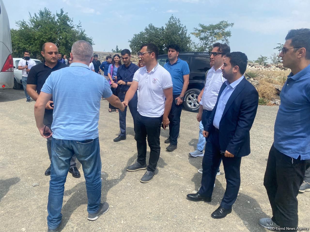 Delegation of volunteer organizations embark on visit to Azerbaijan’s Aghdam
