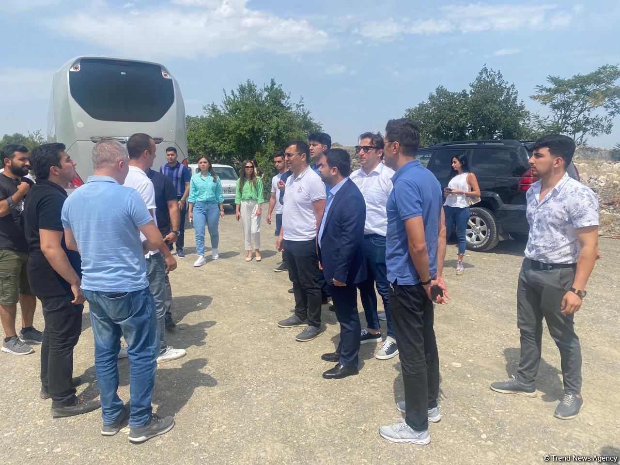 Delegation of volunteer organizations embark on visit to Azerbaijan’s Aghdam