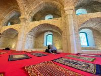 Natives of Azerbaijan's Shusha perform prayer at Govhar Agha mosque (PHOTO)