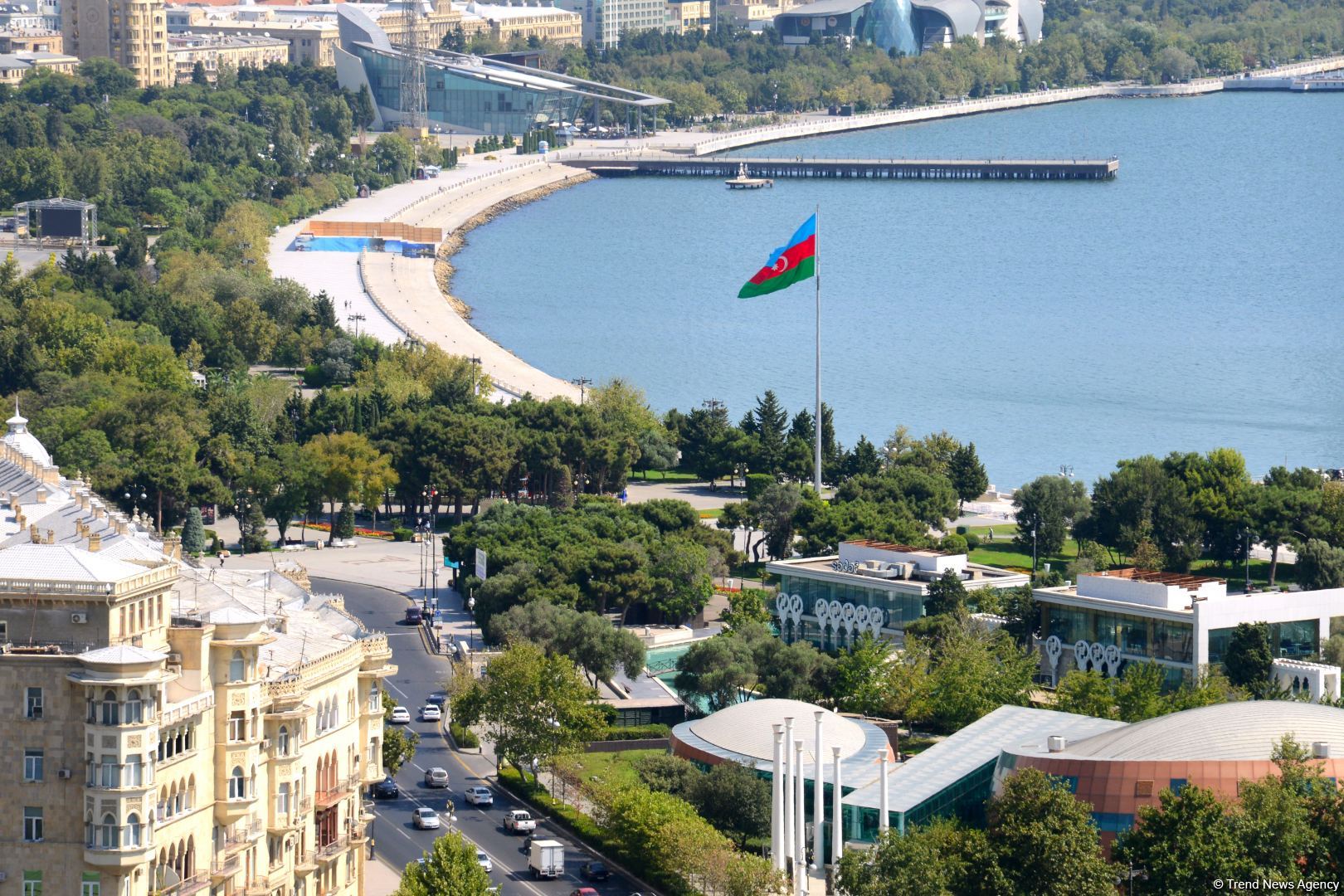 Harmony of antiquity and modernity in Azerbaijan’s Baku city (PHOTO)