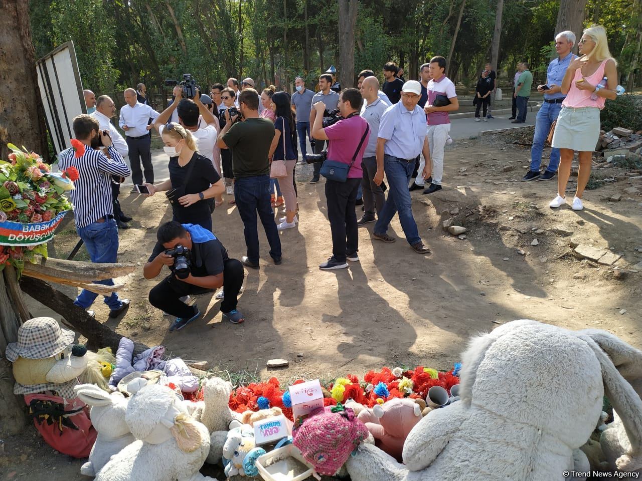Turkic Council media reps touring Azerbaijan's Ganja city (PHOTO)