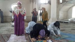 Residents of Azerbaijan’s liberated Aghdam district visit Aghdam Juma Mosque (PHOTO)