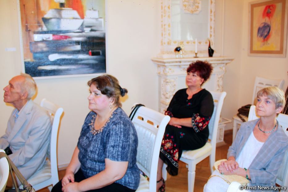 Evening dedicated to 100th anniversary of Polish sci-fi writer Stanislaw Lem held at Maksud Ibragimbekov Creativity Center  in Baku (PHOTO)