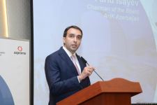 Azerbaijan's Minister of Economy talks recent business support applications (PHOTO)