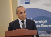 Azerbaijan's Minister of Economy talks recent business support applications (PHOTO)