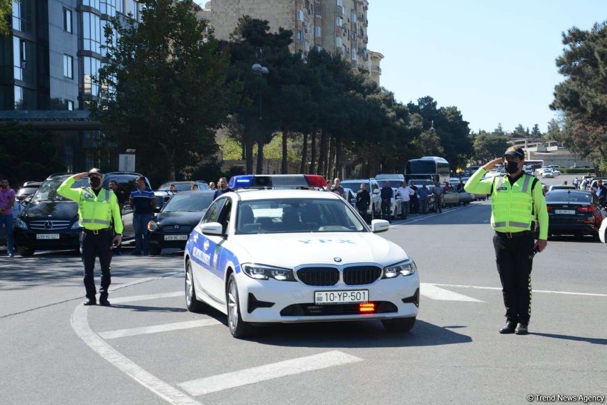 Azerbaijan holds minute of silence on occasion of Remembrance Day  (PHOTO/VIDEO)