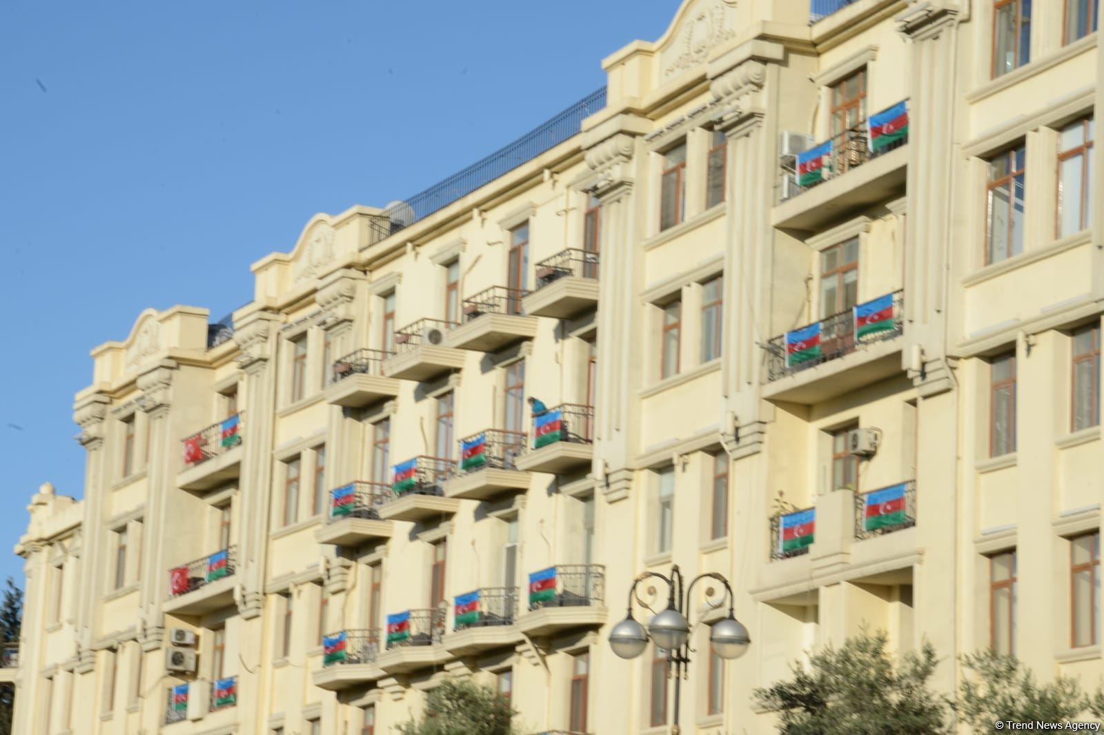 Streets of Baku decorated with Azerbaijani flags on Remembrance Day (PHOTO)