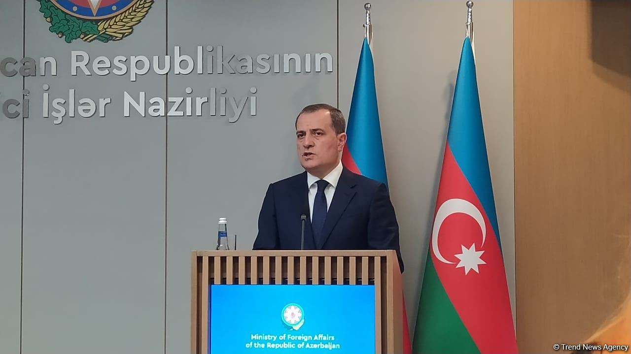 Baku holds press-conference of Azerbaijani and Czech FMs  (PHOTO/VIDEO)