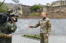 President Ilham Aliyev raises Azerbaijani flag in Talish village of Tartar district (PHOTO)