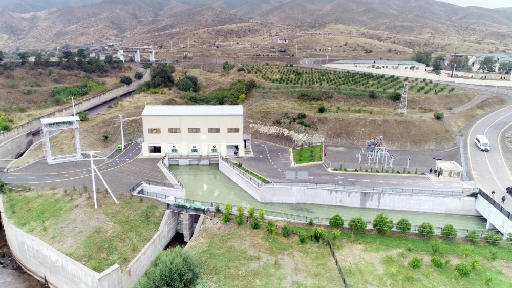President Ilham Aliyev launches “Sugovushan-1” and “Sugovushan-2” small hydropower plants after renovation (PHOTO)