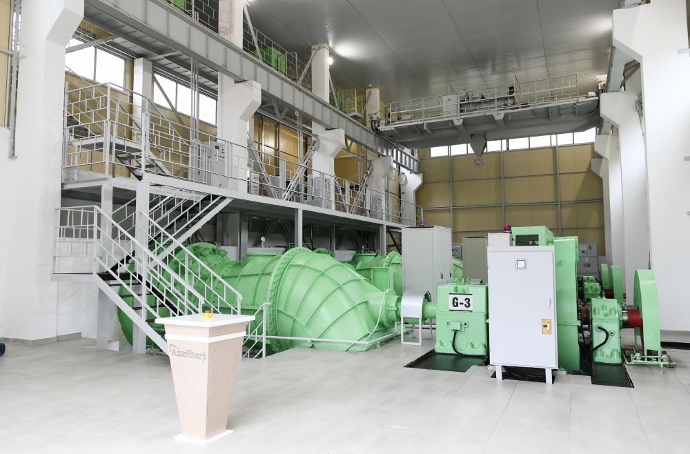 President Ilham Aliyev launches “Sugovushan-1” and “Sugovushan-2” small hydropower plants after renovation (PHOTO)