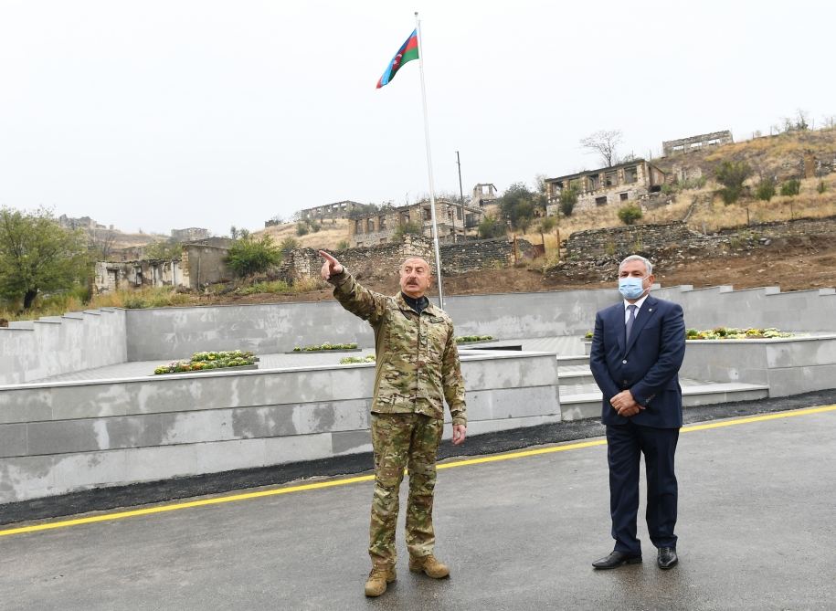 President Ilham Aliyev raises Azerbaijani flag in Talish village of Tartar district (PHOTO)