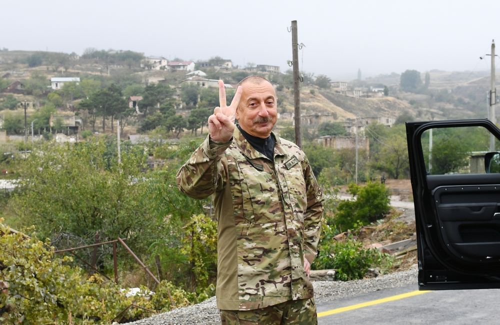 President Ilham Aliyev raises Azerbaijani flag in Talish village of Tartar district (PHOTO)