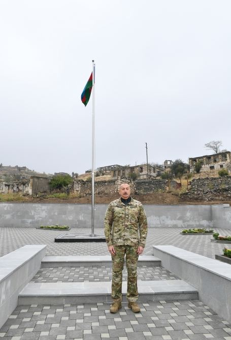 President Ilham Aliyev raises Azerbaijani flag in Talish village of Tartar district (PHOTO)