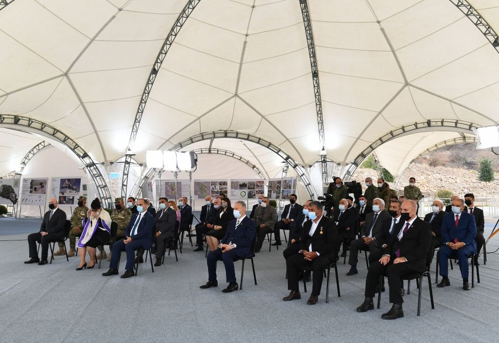 President Ilham Aliyev meets with members of Jabrayil general public, lays foundation of Memorial Complex and restoration of city (PHOTO)
