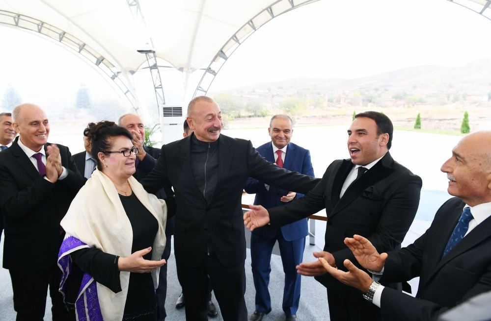 President Ilham Aliyev meets with members of Jabrayil general public, lays foundation of Memorial Complex and restoration of city (PHOTO)