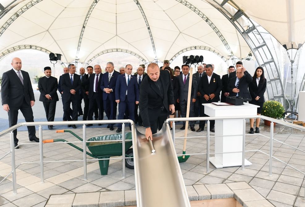 President Ilham Aliyev meets with members of Jabrayil general public, lays foundation of Memorial Complex and restoration of city (PHOTO)