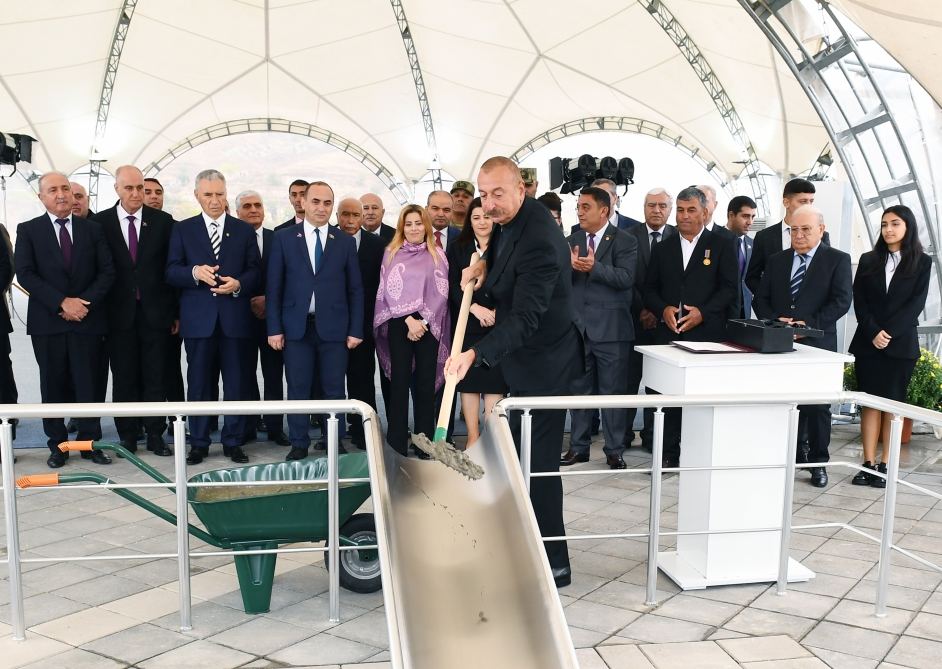 President Ilham Aliyev meets with members of Jabrayil general public, lays foundation of Memorial Complex and restoration of city (PHOTO)
