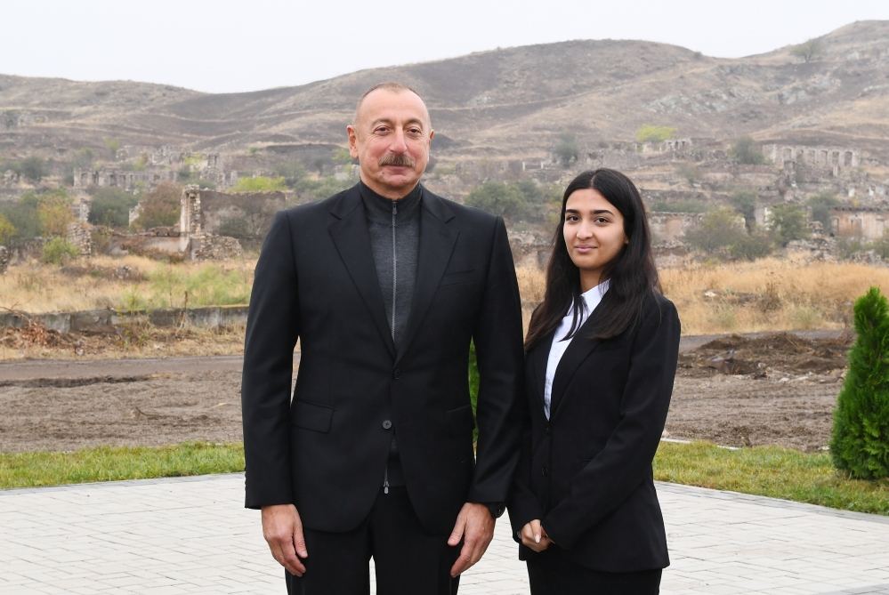 President Ilham Aliyev meets with members of Jabrayil general public, lays foundation of Memorial Complex and restoration of city (PHOTO)