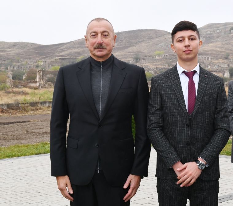 President Ilham Aliyev meets with members of Jabrayil general public, lays foundation of Memorial Complex and restoration of city (PHOTO)