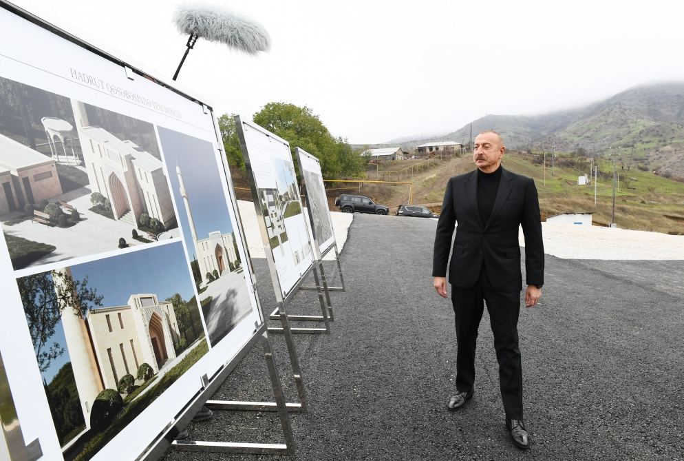 President Ilham Aliyev lays foundation for new mosque in Hadrut settlement (PHOTO/VIDEO)