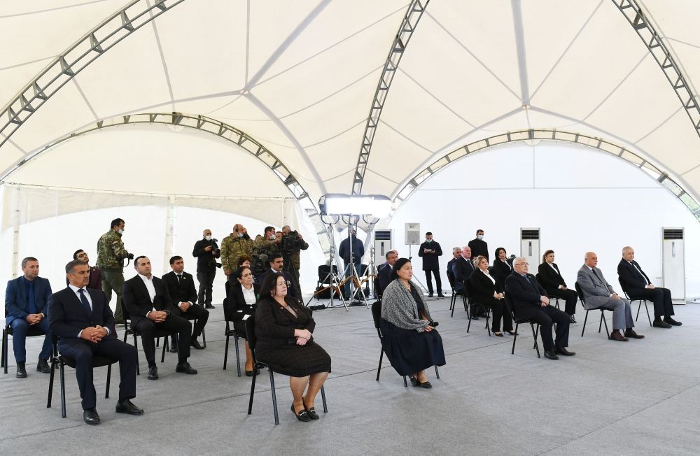 President Ilham Aliyev meets with public representatives of Khojavand district (PHOTO/VIDEO)