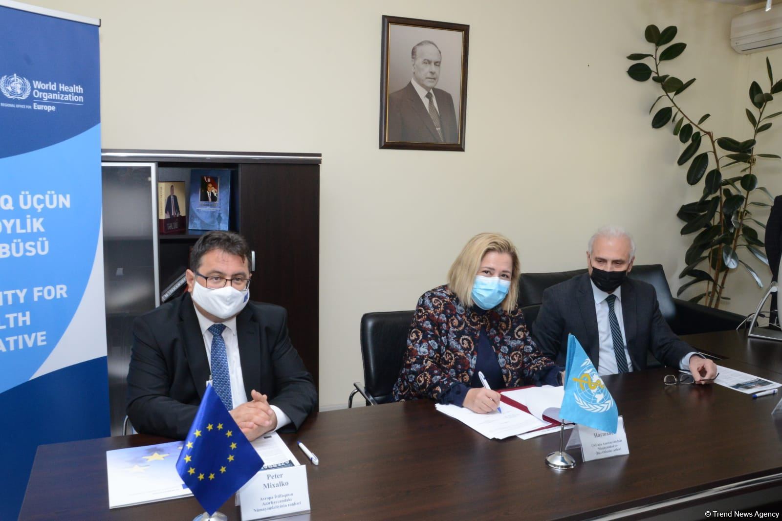 EU, WHO donate new aid to Azerbaijan's Health Ministry to fight COVID-19 (PHOTO)