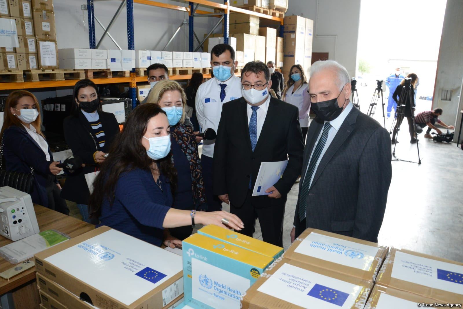 EU, WHO donate new aid to Azerbaijan's Health Ministry to fight COVID-19 (PHOTO)