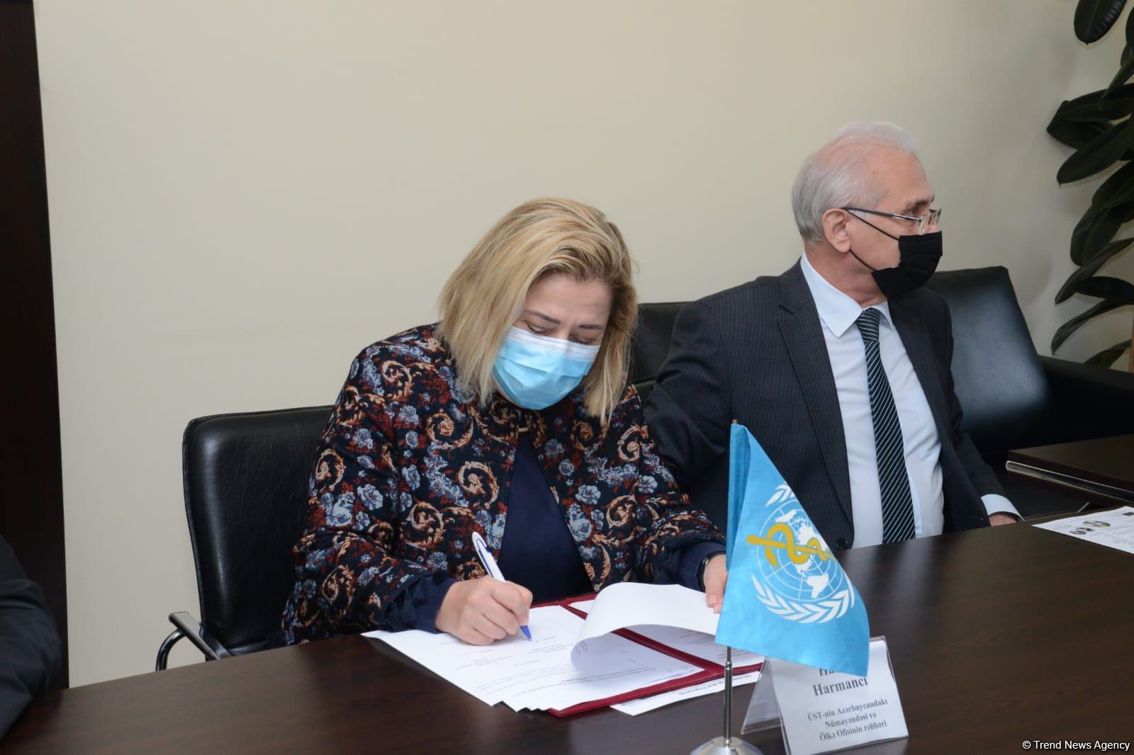 EU, WHO donate new aid to Azerbaijan's Health Ministry to fight COVID-19 (PHOTO)