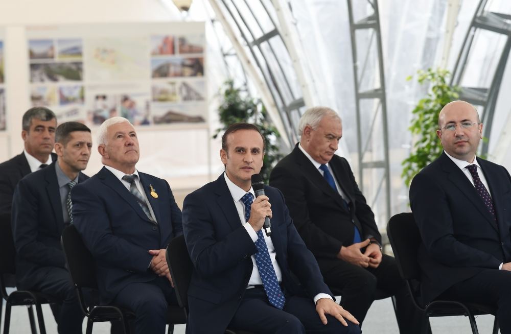 President Ilham Aliyev and First Lady Mehriban Aliyeva meet with members of general public of Fuzuli, lay foundation stone for Memorial Complex and for restoration of city (PHOTO)