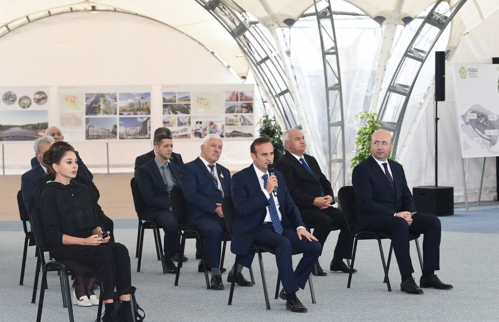 President Ilham Aliyev and First Lady Mehriban Aliyeva meet with members of general public of Fuzuli, lay foundation stone for Memorial Complex and for restoration of city (PHOTO)