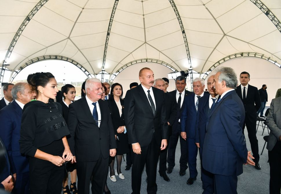 President Ilham Aliyev and First Lady Mehriban Aliyeva meet with members of general public of Fuzuli, lay foundation stone for Memorial Complex and for restoration of city (PHOTO)