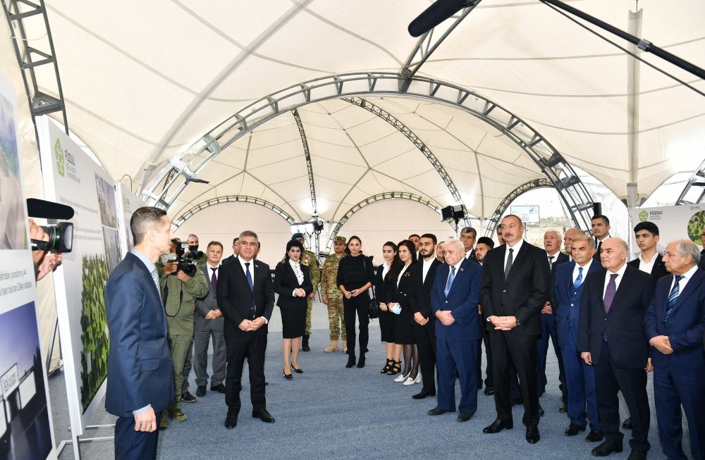 President Ilham Aliyev and First Lady Mehriban Aliyeva meet with members of general public of Fuzuli, lay foundation stone for Memorial Complex and for restoration of city (PHOTO)