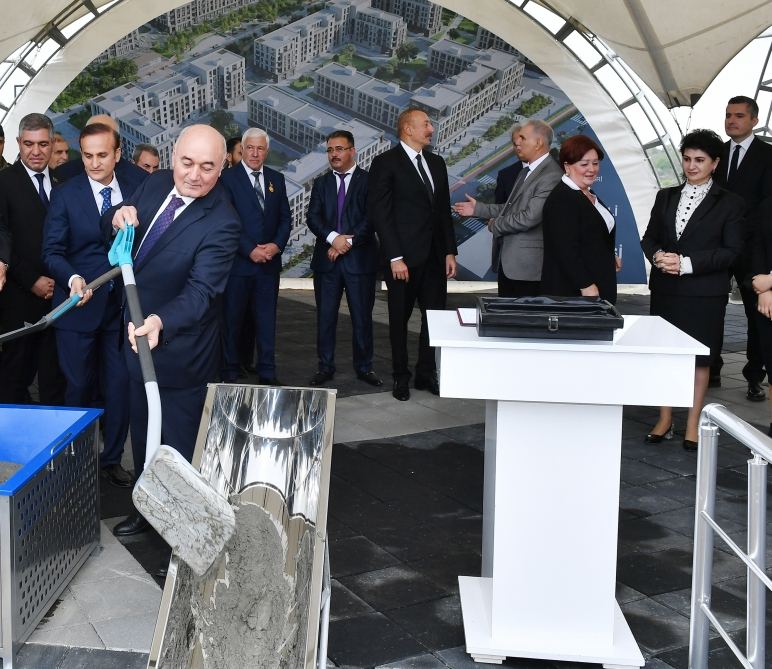 President Ilham Aliyev and First Lady Mehriban Aliyeva meet with members of general public of Fuzuli, lay foundation stone for Memorial Complex and for restoration of city (PHOTO)