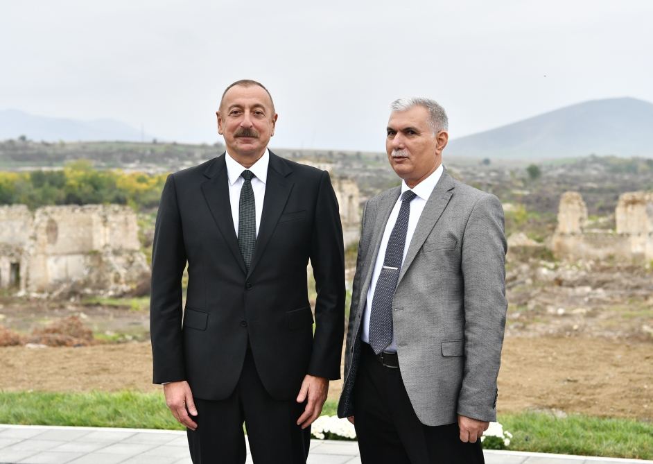 President Ilham Aliyev and First Lady Mehriban Aliyeva meet with members of general public of Fuzuli, lay foundation stone for Memorial Complex and for restoration of city (PHOTO)