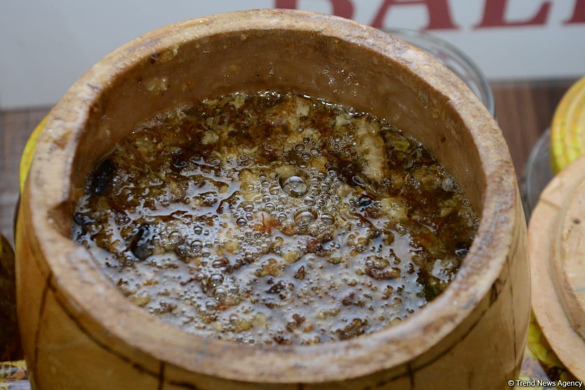 Honey from Azerbaijan's liberated Kalbajar, Lachin delivered to Baku fair (PHOTO)