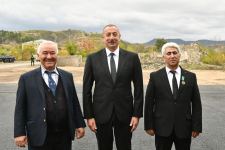 President Ilham Aliyev and First Lady Mehriban Aliyeva meet with members of Zangilan general public (PHOTO)