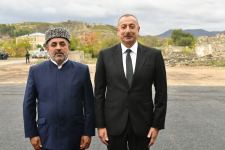 President Ilham Aliyev and First Lady Mehriban Aliyeva meet with members of Zangilan general public (PHOTO)