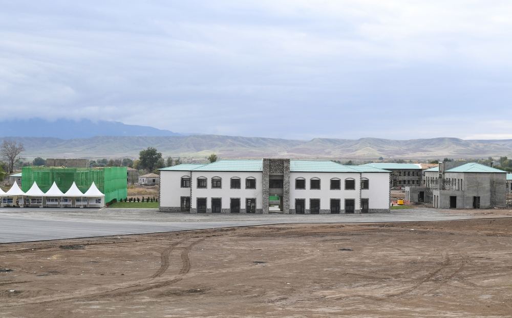Azerbaijani president, first lady view works done under “smart village” project in Aghali village in Zangilan district (PHOTO)
