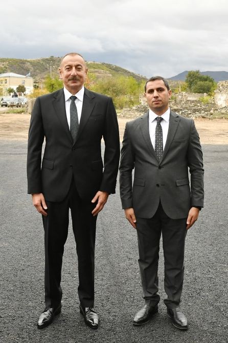 President Ilham Aliyev and First Lady Mehriban Aliyeva meet with members of Zangilan general public (PHOTO)
