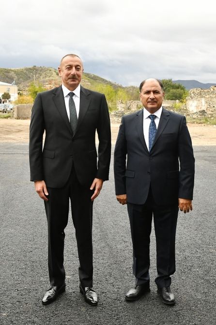 President Ilham Aliyev and First Lady Mehriban Aliyeva meet with members of Zangilan general public (PHOTO)